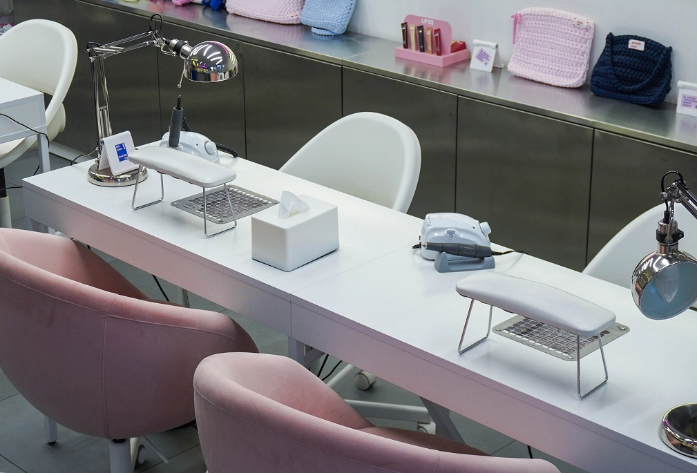 G&times;Bar beauty salon photo