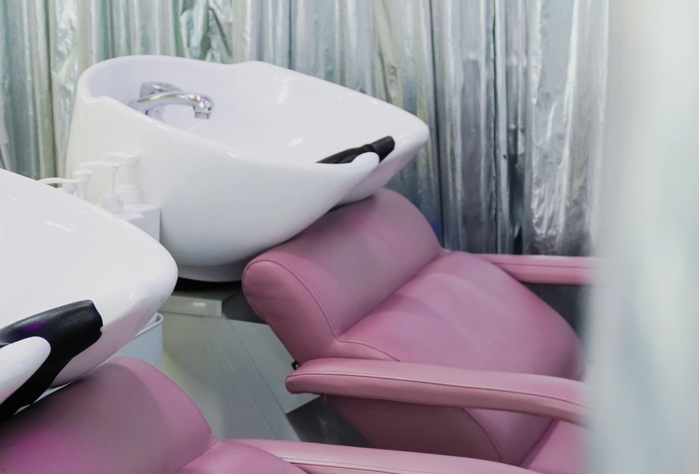 G&times;Bar beauty salon photo