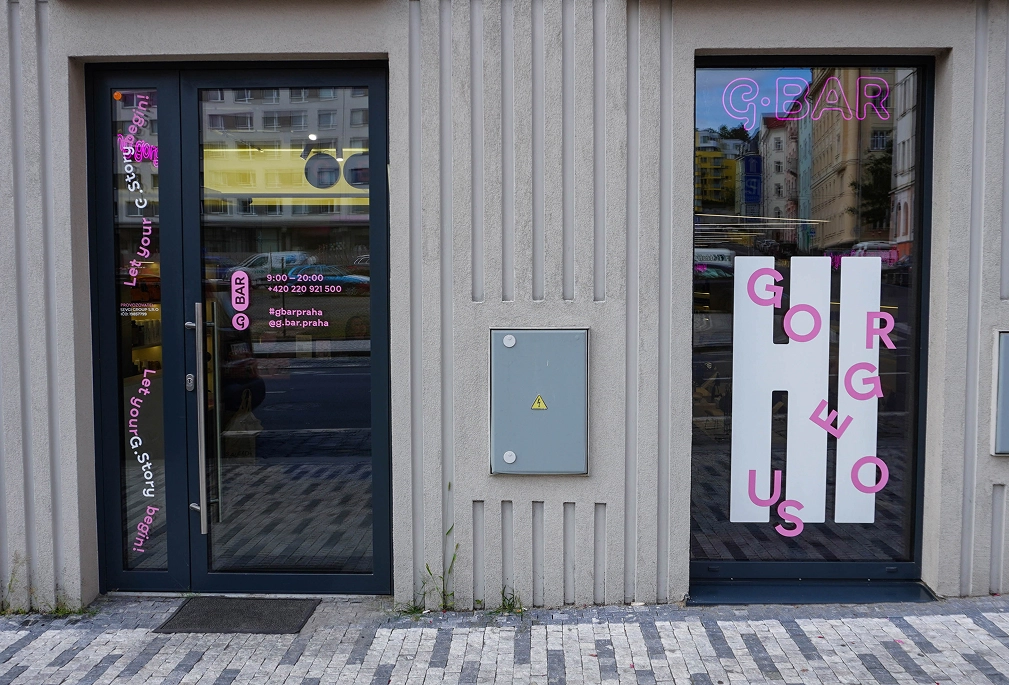 G&times;Bar beauty salon photo
