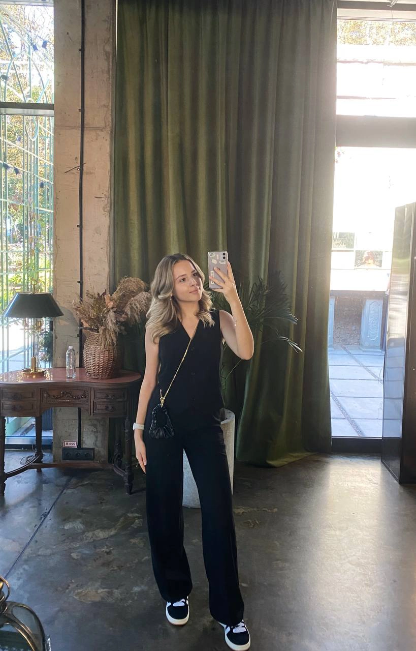 Анна Марінер 